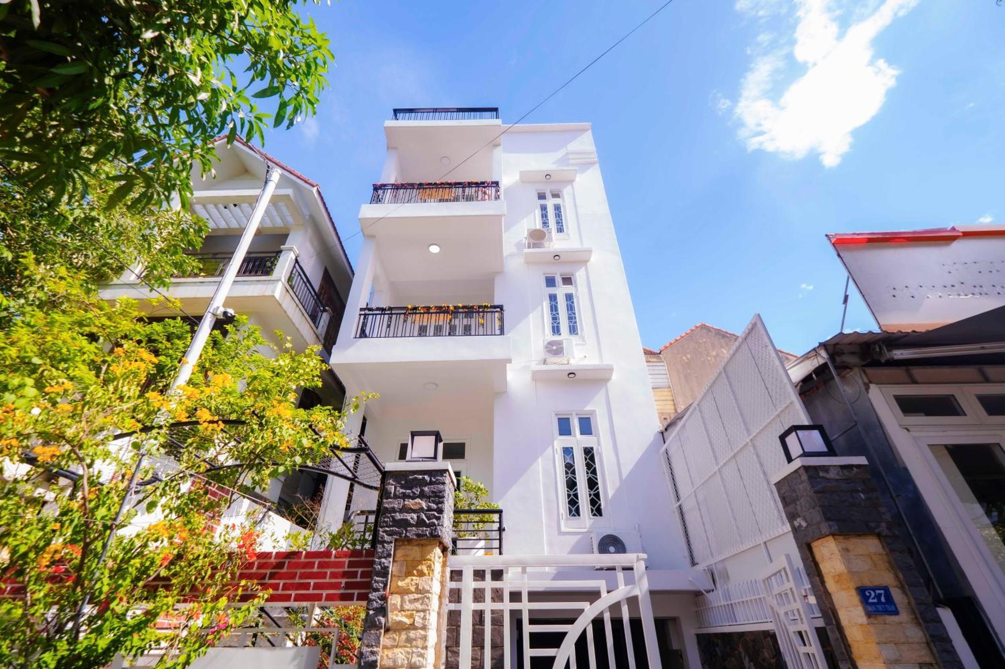 Mo Te 2 Gan Cho Dong Ba, Cung Dinh Hoang Thanh Appart hôtel *